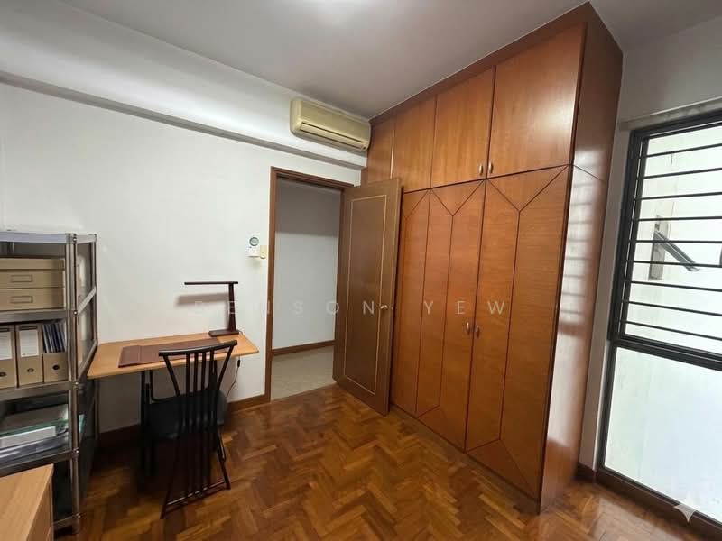 Regentville, 10 Hougang Street 92, 3 Bedrooms, 1,152 sqft, Condominium For Sale, by Benson Yew, 500157715 - Common Bedroom 2 - PropertyGuru.com.sg