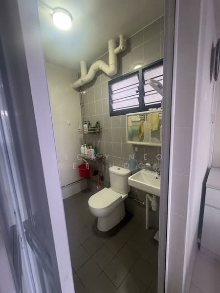 192 Bishan Street 13, 192 Bishan Street 13, 3 Bedrooms, 1,733 sqft, HDB Flat For Sale, by Ricky Neo Wee Hock, 500157717 - Bathroom - PropertyGuru.com.sg