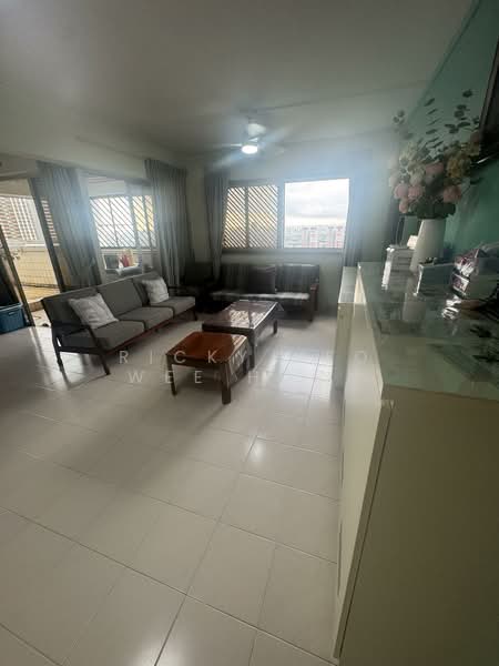 192 Bishan Street 13, 192 Bishan Street 13, 3 Bedrooms, 1,733 sqft, HDB Flat For Sale, by Ricky Neo Wee Hock, 500157717 - Living Room - PropertyGuru.com.sg