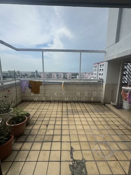 192 Bishan Street 13, 192 Bishan Street 13, 3 Bedrooms, 1,733 sqft, HDB Flat For Sale, by Ricky Neo Wee Hock, 500157717 - Balcony - PropertyGuru.com.sg