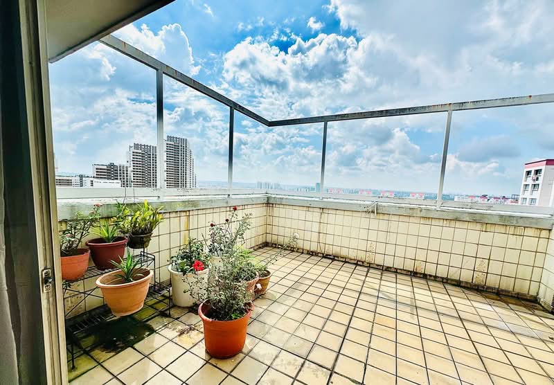 192 Bishan Street 13, 192 Bishan Street 13, 3 Bedrooms, 1,733 sqft, HDB Flat For Sale, by Ricky Neo Wee Hock, 500157717 - Balcony - PropertyGuru.com.sg