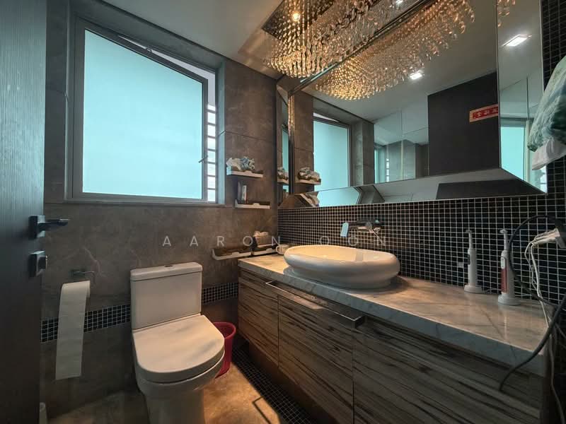 The Vision, 81 West Coast Crescent, 3 Bedrooms, 1,302 sqft, Condominium For Rent, by Aaron Oon, 500157718 - Bathroom - PropertyGuru.com.sg