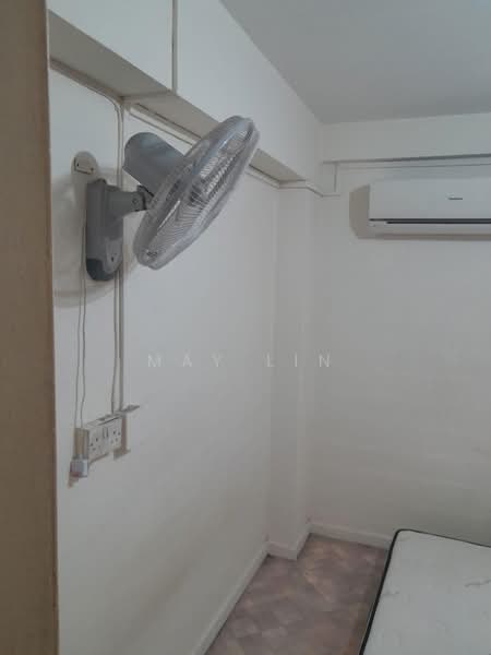 97 Jalan Dua, 97 Jalan Dua, Room Rental, 150 sqft, HDB Flat For Rent, by May Lin, 500157719 - Bedroom - PropertyGuru.com.sg