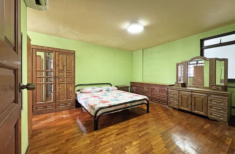 272B Jurong West Street 24, 272B Jurong West Street 24, 3 Bedrooms, 1,206 sqft, HDB Flat For Sale, by Calvin Wang, 500157732 - Master-Bedroom Room - PropertyGuru.com.sg