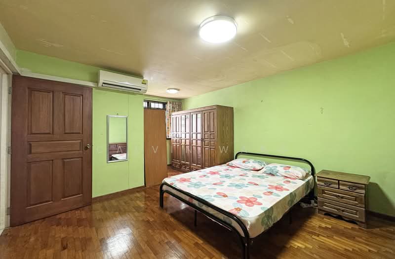272B Jurong West Street 24, 272B Jurong West Street 24, 3 Bedrooms, 1,206 sqft, HDB Flat For Sale, by Calvin Wang, 500157732 - Master-Bedroom Room - PropertyGuru.com.sg
