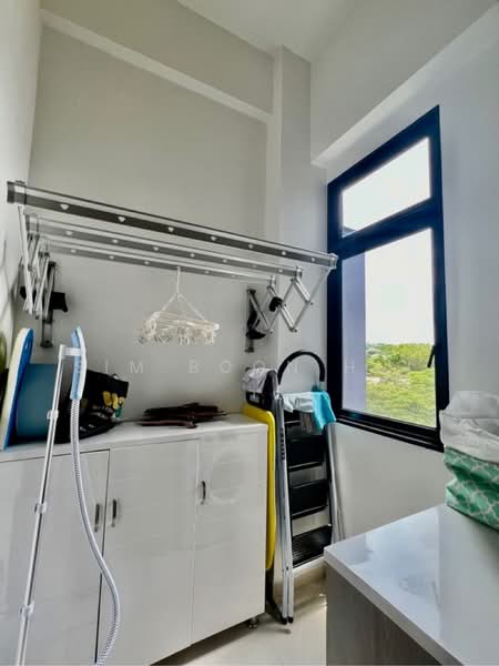 The Asana, 17 Queen's Road, 2 Bedrooms, 764 sqft, Condominium For Rent, by Sim Boon Hui, 500157737 - PropertyGuru.com.sg