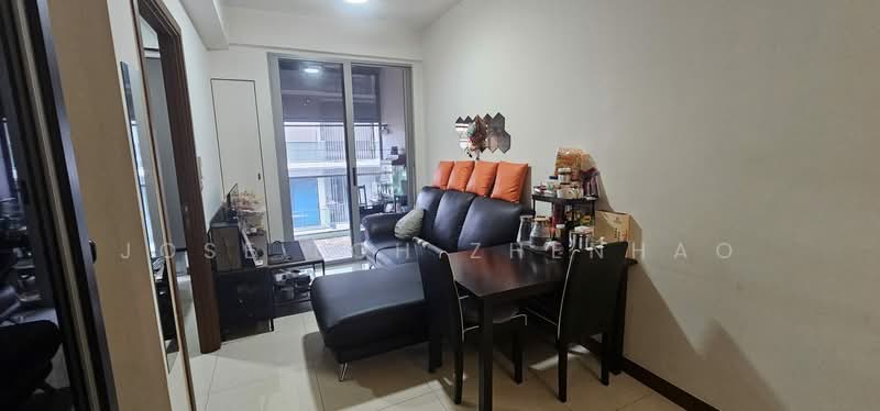 Viento, 29 Lorong 30 Geylang, 1 Bedroom, 452 sqft, Condominium For Sale, by Jose Loh Zhenhao, 500157752 - Living Room - PropertyGuru.com.sg