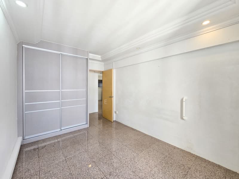 117 Yishun Ring Road, 117 Yishun Ring Road, 2 Bedrooms, 797 sqft, HDB Flat For Sale, by James Goh, 500157765 - Master Bedroom - PropertyGuru.com.sg