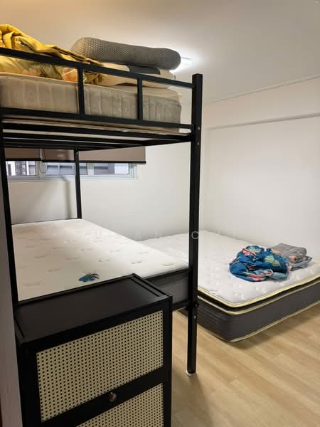 715 Clementi West Street 2, 715 Clementi West Street 2, 3 Bedrooms, 721 sqft, HDB Flat For Rent, by Susan Cui, 500157770 - Bedroom - PropertyGuru.com.sg