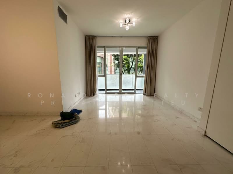 Visioncrest, 33 Oxley Rise, 3 Bedrooms, 1,141 sqft, Condominium For Rent, by SIAH GEOK CHOO, 500157771 - Living Room - PropertyGuru.com.sg