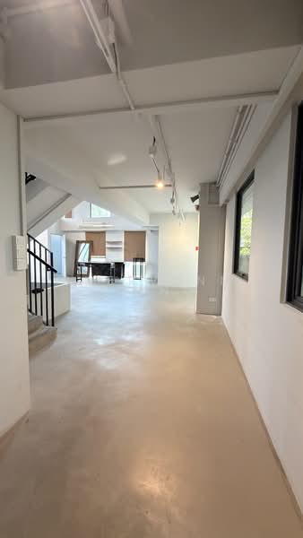 Agrow Building, 90 Lorong 23 Geylang, 2,743 sqft, Light Industrial (B1) For Rent, by Shervonne Ang, 500157780 - Interior - CommercialGuru.com.sg