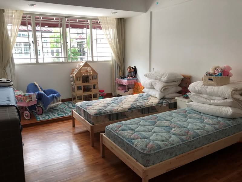 Coronation Village, 108A Coronation Road, 4 Bedrooms, 3,990 sqft, Semi-Detached House For Sale, by Jackie Lee, 500157785 - Bedroom - PropertyGuru.com.sg