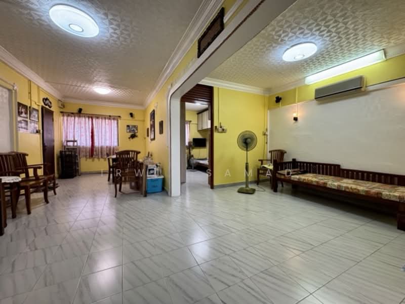 20 Saint George's Road, 20 Saint George's Road, 2 Bedrooms, 882 sqft, HDB Flat For Sale, by Irwin Samad, 500157791 - Living Room - PropertyGuru.com.sg