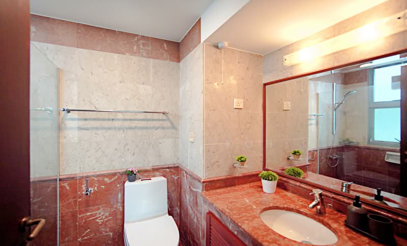 Casuarina Cove, 122 Tanjong Rhu Road, 3 Bedrooms, 1,625 sqft, Condominium For Sale, by Eddie Koh, 500157794 - Master Bathroom - PropertyGuru.com.sg