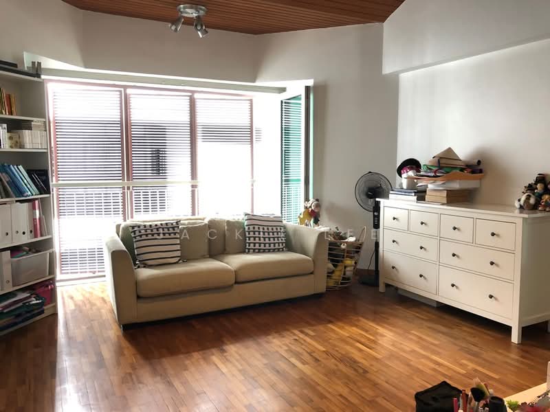 Coronation Gardens, Duchess Avenue, 4 Bedrooms, 3,990 sqft, Semi-Detached House For Sale, by Jackie Lee, 500157795 - Living Room - PropertyGuru.com.sg