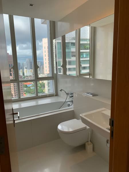 The Cosmopolitan, 202 Kim Seng Road, 2 Bedrooms, 1,141 sqft, Condominium For Rent, by FiFi Ng, 500157810 - Bathroom - PropertyGuru.com.sg