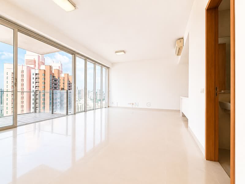 The Cosmopolitan, 202 Kim Seng Road, 2 Bedrooms, 1,141 sqft, Condominium For Rent, by FiFi Ng, 500157810 - Balcony - PropertyGuru.com.sg