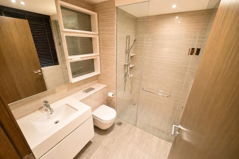 Riverbank at Fernvale, Sengkang West Way/Fernvale, Seletar / Yio Chu Kang, 3 Bedrooms, 947 sqft, Condominium For Sale, by Darryl Ng, 500157819 - Bathroom - PropertyGuru.com.sg