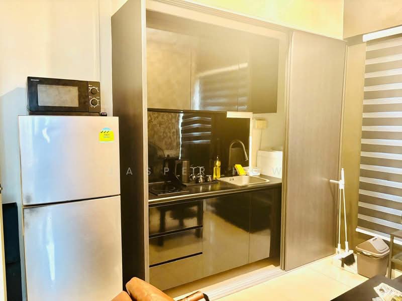 Seran Court, 2A Wolskel Road, Studio, 300 sqft, Apartment For Rent, by Jasper How, 500157840 - Kitchen - PropertyGuru.com.sg