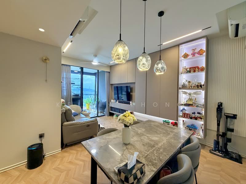 Whistler Grand, 109 West Coast Vale, 3 Bedrooms, 1,066 sqft, Condominium For Sale, by Kelvin Thong, 500157842 - Living Room - PropertyGuru.com.sg