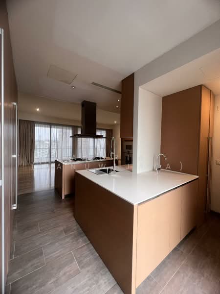 Goodwood Residence, 261 Bukit Timah Road, 3 Bedrooms, 1,948 sqft, Condominium For Rent, by Andria (Tanuwijaya), 500157843 - Kitchen - PropertyGuru.com.sg