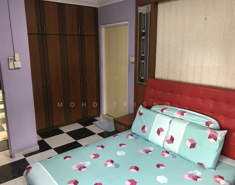 663B Jurong West Street 65, 663B Jurong West Street 65, 3 Bedrooms, 1,184 sqft, HDB Flat For Sale, by Mohd Trisno, 500157851 - Bedroom - PropertyGuru.com.sg