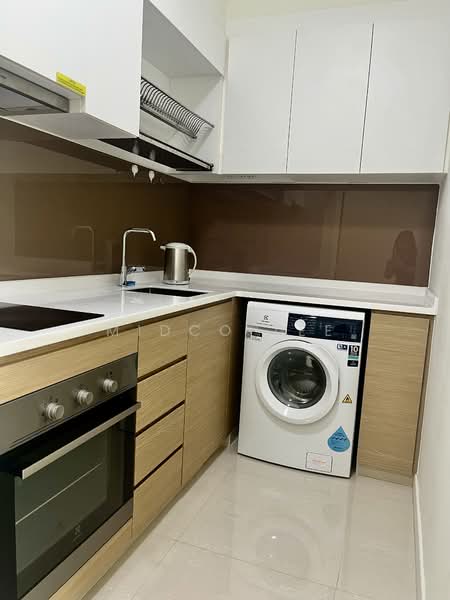 Treasure at Tampines, 55 Tampines Lane, 2 Bedrooms, 678 sqft, Condominium For Rent, by Midco Tee, 500157858 - Kitchen - PropertyGuru.com.sg