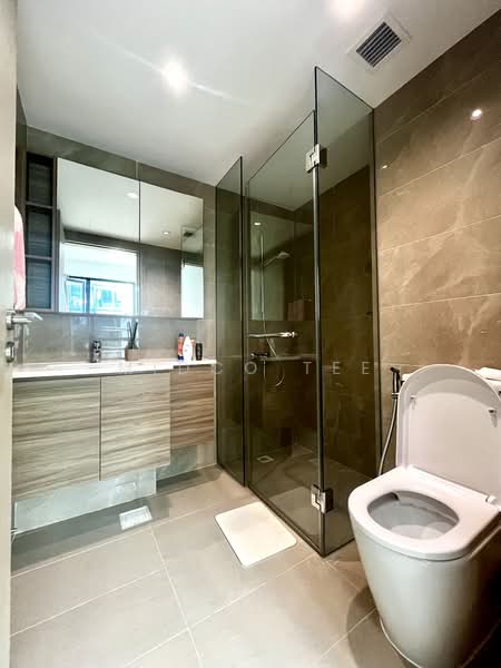 Treasure at Tampines, 55 Tampines Lane, 2 Bedrooms, 678 sqft, Condominium For Rent, by Midco Tee, 500157858 - Bathroom - PropertyGuru.com.sg