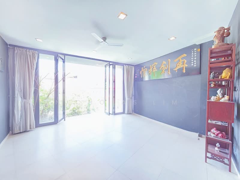 Rare 3.5 Sty Semi Detached, Jalan Bumbong / Jalan Gelegar / Jalan Jendela, 5 Bedrooms, 7,000 sqft, Semi-Detached House For Sale, by Nicholas Lim, 500157863 - Living Room - PropertyGuru.com.sg
