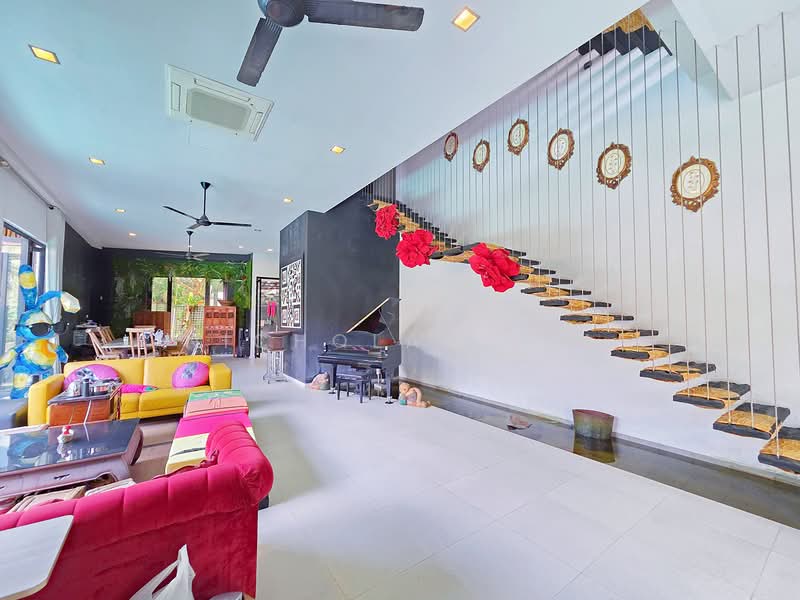 Rare 3.5 Sty Semi Detached, Jalan Bumbong / Jalan Gelegar / Jalan Jendela, 5 Bedrooms, 7,000 sqft, Semi-Detached House For Sale, by Nicholas Lim, 500157863 - Living Room - PropertyGuru.com.sg