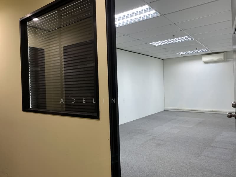 Ruby Warehouse Complex, 8 Kaki Bukit Rd 2, Eunos / Geylang / Paya Lebar, 300 sqft, Factory / Workshop (B2) For Rent, by Adeline Gan, 500157869 - Interior - CommercialGuru.com.sg