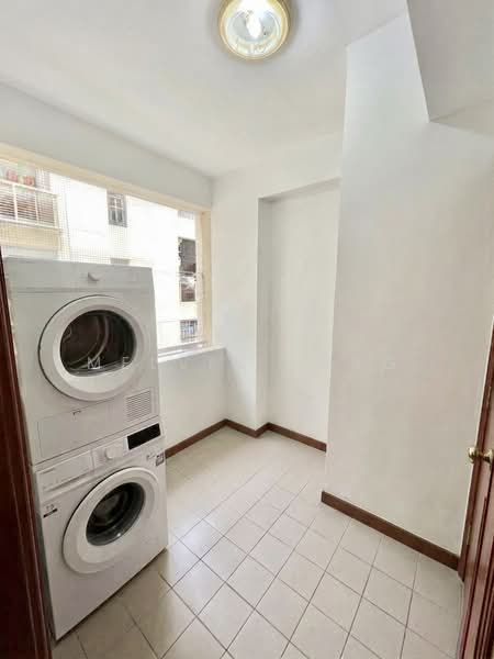 Aspen Heights, 261 River Valley Road, 3 Bedrooms, 1,324 sqft, Condominium For Rent, by Melvin Fang, 500157872 - Yard - PropertyGuru.com.sg