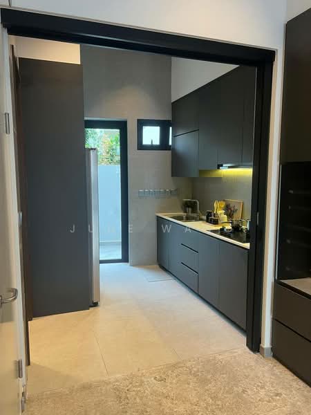 D15 3 storey intermediate terrace with lift @ Joo Chiat, , 5 Bedrooms, 4,384 sqft, Terraced House For Sale, by June Wang, 500157878 - Kitchen - PropertyGuru.com.sg