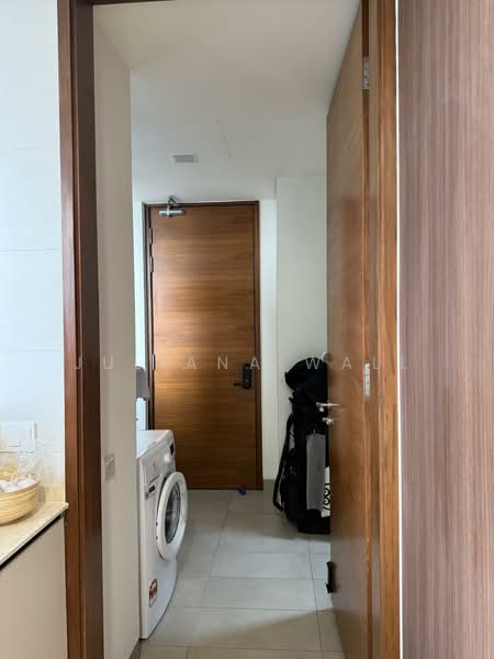 The Meyerise, 97 Meyer Road, 4 Bedrooms, 2,056 sqft, Condominium For Sale, by Juliana Wall, 500157882 - laundry - PropertyGuru.com.sg