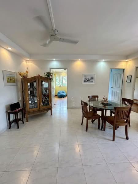 122 Bukit Batok Central, 122 Bukit Batok Central, 4 Bedrooms, 1,560 sqft, HDB Flat For Sale, by Jonathan Tan Say Keong, 500157887 - PropertyGuru.com.sg