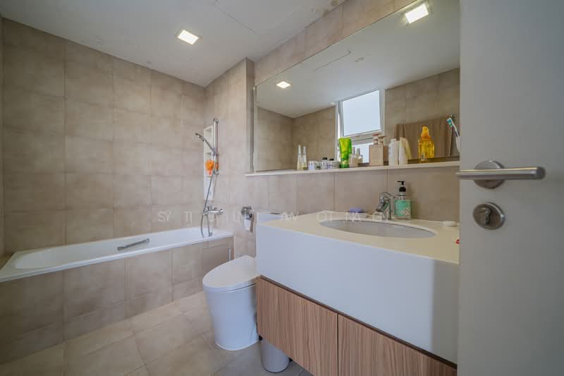 Nuovo, 23 Ang Mo Kio Avenue 9, 4 Bedrooms, 1,389 sqft, Condominium For Sale, by Stella Tan, 500157895 - Bathroom - PropertyGuru.com.sg