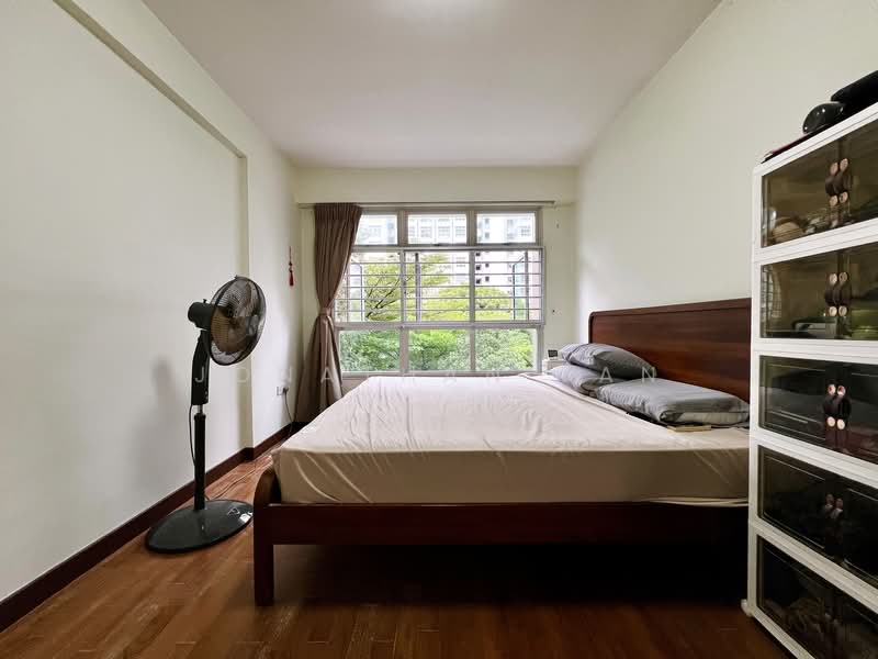 175A Corporation Tiara, 175A Yung Kuang Road, 4 Bedrooms, 1,216 sqft, HDB Flat For Sale, by Jonathan Tan, 500157897 - Bedroom - PropertyGuru.com.sg