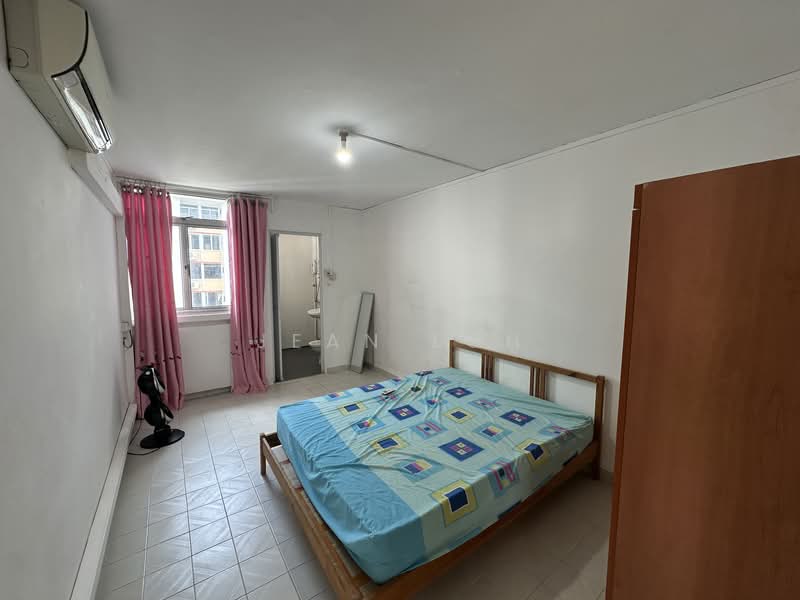507 Hougang Avenue 8, 507 Hougang Avenue 8, 3 Bedrooms, 1,119 sqft, HDB Flat For Sale, by Jean Loh, 500157899 - Bedroom - PropertyGuru.com.sg