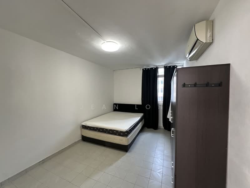 507 Hougang Avenue 8, 507 Hougang Avenue 8, 3 Bedrooms, 1,119 sqft, HDB Flat For Sale, by Jean Loh, 500157899 - Bedroom - PropertyGuru.com.sg