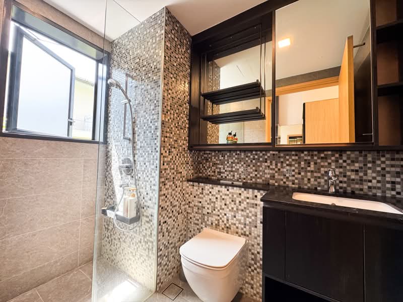 The Antares, 19 Mattar Road, 2 Bedrooms, 883 sqft, Condominium For Sale, by Jay Loy 黎仕緯, 500157920 - Bathroom - PropertyGuru.com.sg