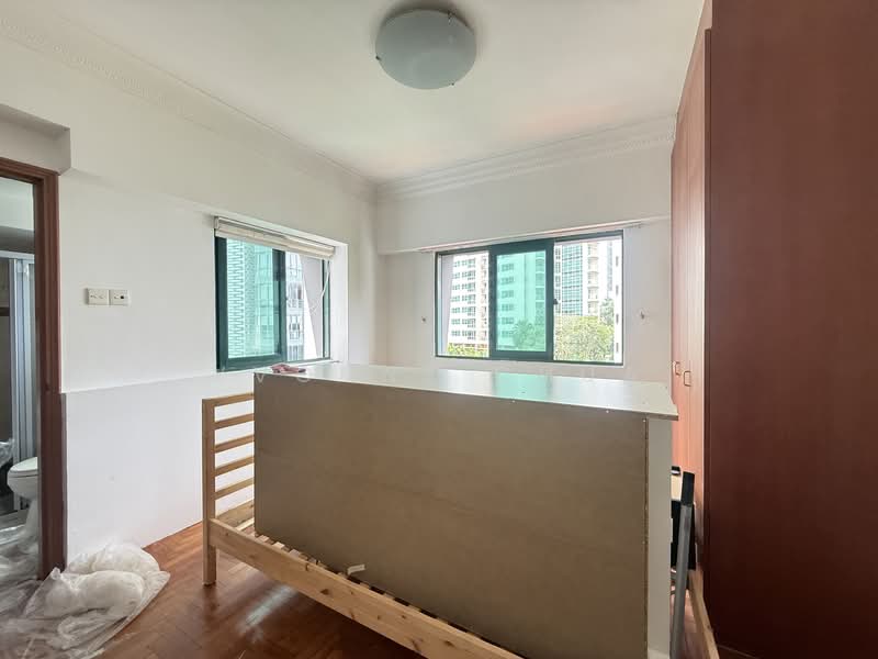 Surrey Court, 12 Surrey Court, 4 Bedrooms, 1,650 sqft, Condominium For Rent, by Yvonne Chua, 500157922 - PropertyGuru.com.sg