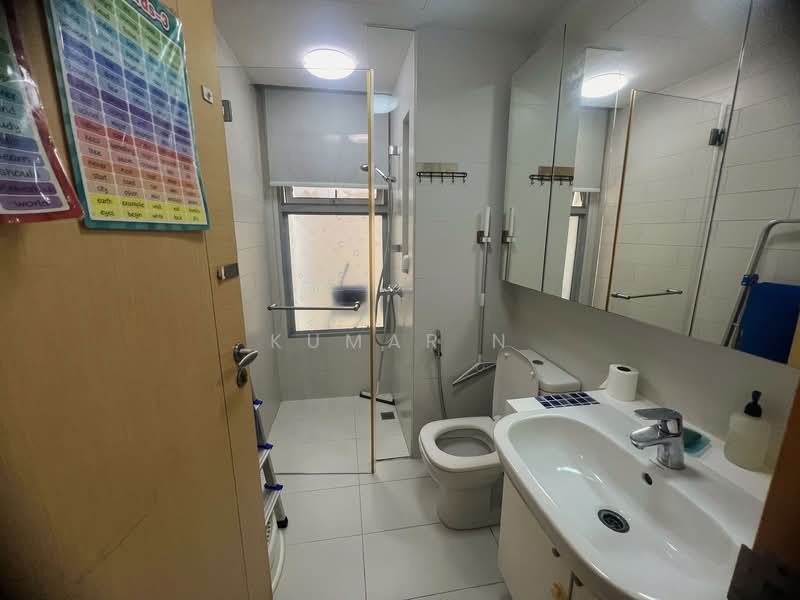 The Estuary @ Yishun, 87 Yishun Avenue 1, 2 Bedrooms, 904 sqft, Condominium For Sale, by Kumar N, 500157923 - Bathroom - PropertyGuru.com.sg