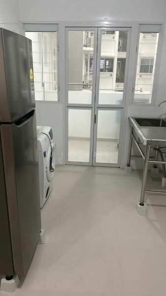 619A Tampines Street 61, 619A Tampines Street 61, 3 Bedrooms, 1,216 sqft, HDB Flat For Rent, by VIVIAN Chan, 500157930 - Kitchen - PropertyGuru.com.sg