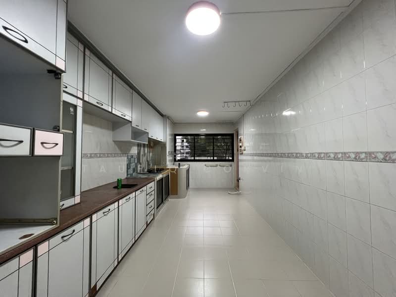 530 Bedok North Street 3, 530 Bedok North Street 3, Room Rental, 100 sqft, HDB Flat For Rent, by Taufiq Corvin, 500157936 - Kitchen - PropertyGuru.com.sg