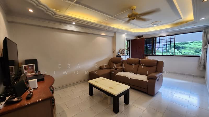 486 Pasir Ris Drive 4, 486 Pasir Ris Drive 4, 4 Bedrooms, 1,335 sqft, HDB Flat For Sale, by MARTIN, 500157940 - Living Room - PropertyGuru.com.sg