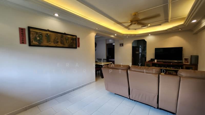 486 Pasir Ris Drive 4, 486 Pasir Ris Drive 4, 4 Bedrooms, 1,335 sqft, HDB Flat For Sale, by MARTIN, 500157940 - Living Room - PropertyGuru.com.sg
