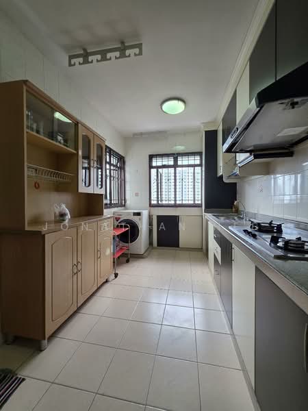 87 Telok Blangah Heights, 87 Telok Blangah Heights, 3 Bedrooms, 968 sqft, HDB Flat For Sale, by Jonathan Hee, 500157944 - Kitchen - PropertyGuru.com.sg