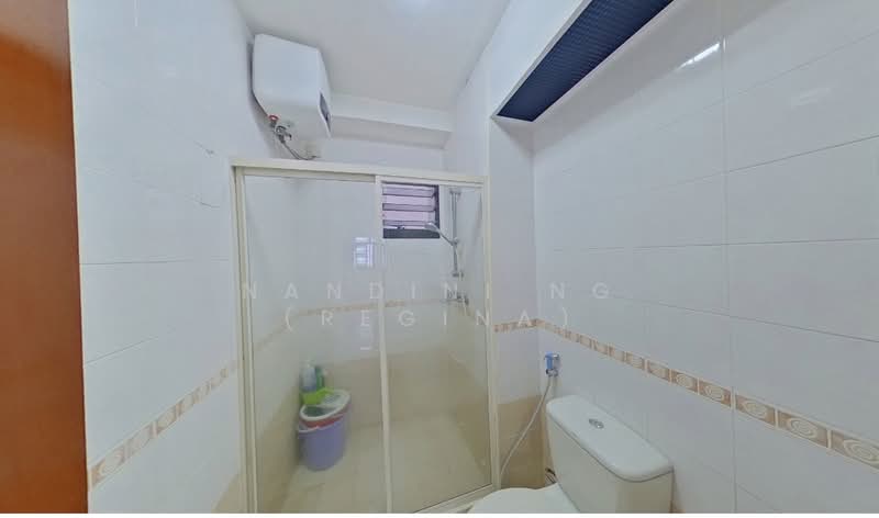 157D Rivervale Crescent, 157D Rivervale Crescent, 3 Bedrooms, 1,206 sqft, HDB Flat For Sale, by Nandini Ng (Regina), 500157959 - Bathroom - PropertyGuru.com.sg