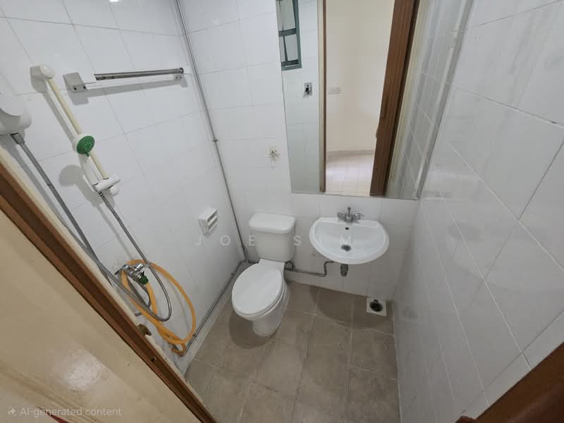 Gold Coast Condo, 360 Pasir Panjang Road, 3 Bedrooms, 1,475 sqft, Condominium For Sale, by Joe Sim, 500157960 - Bathroom - PropertyGuru.com.sg