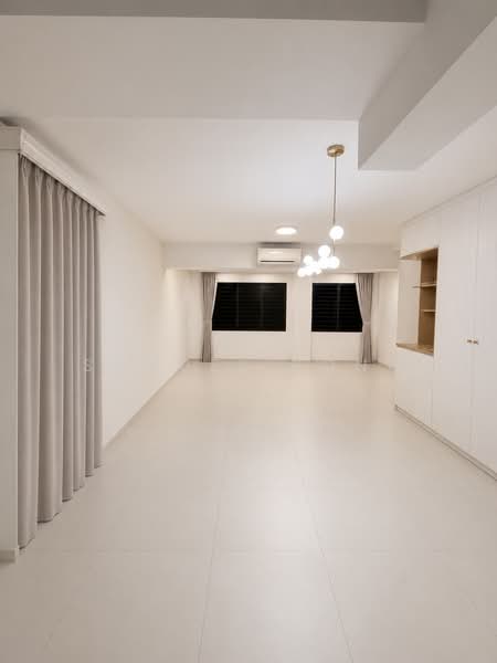 523 Woodlands Drive 14, 523 Woodlands Drive 14, 3 Bedrooms, 1,386 sqft, HDB Flat For Sale, by Samuel Yong, 500157968 - Living Room - PropertyGuru.com.sg
